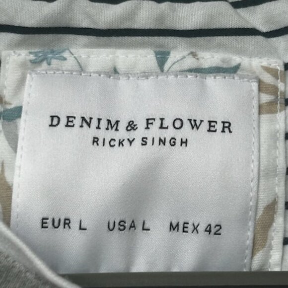 Denim & Flower Long Sleeve Men's Crewneck Sweater Tee - Picture 3 of 8